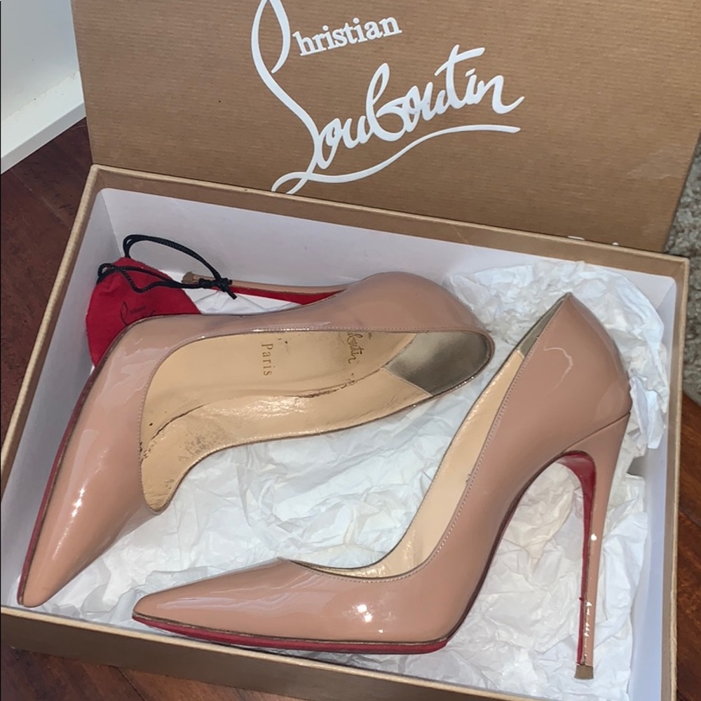 Christian Louboutin So Kate heels